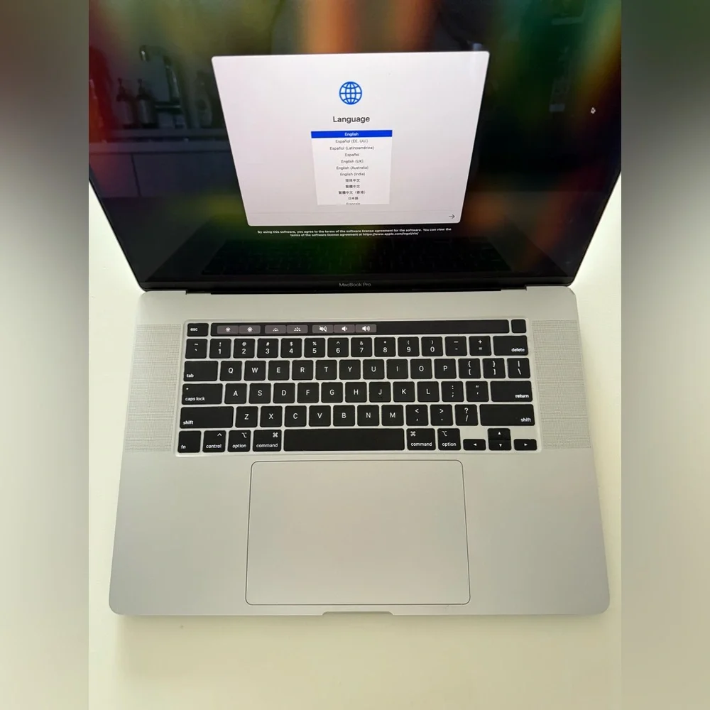 Apple macbook pro